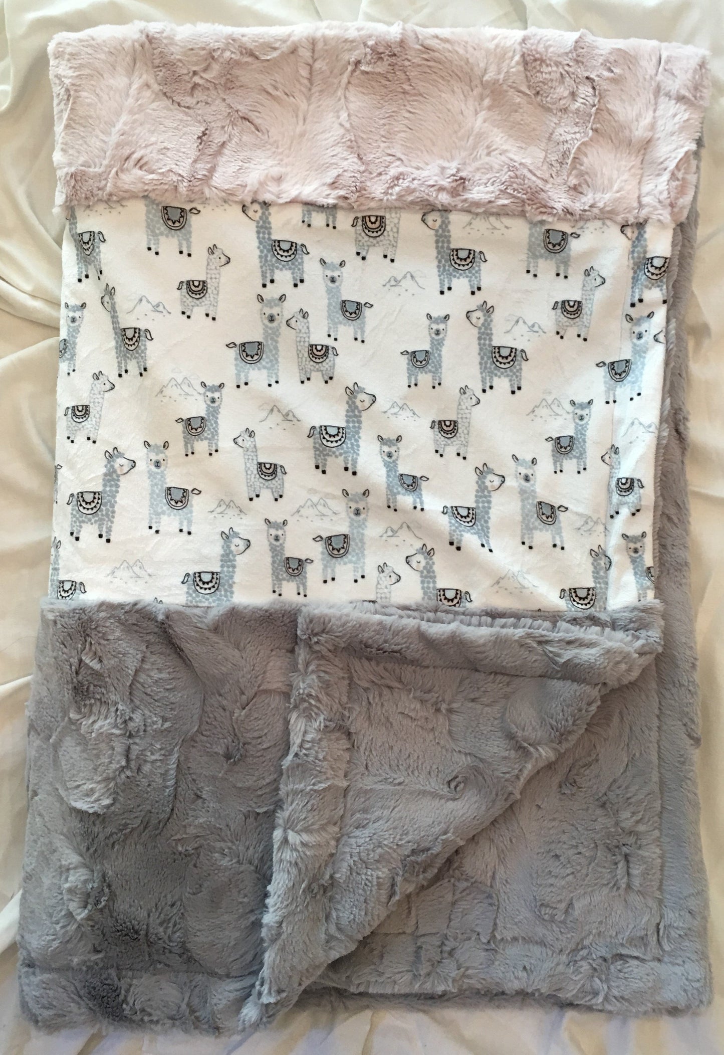Alpaclettes Strip on Luxe Cuddle Silver Hide