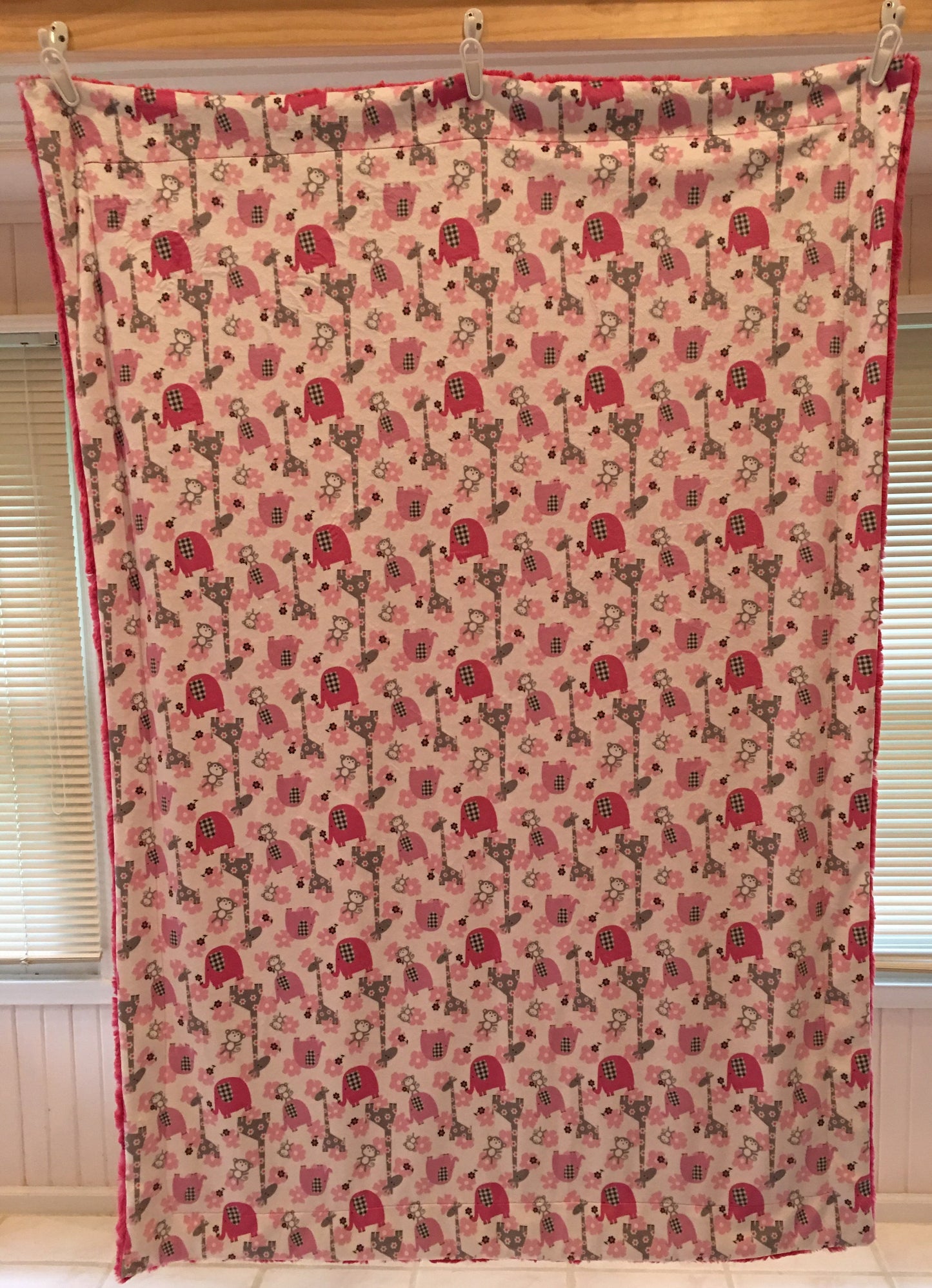 Jungle Dreams in Fuschia on Luxe Cuddle Carnation Hide