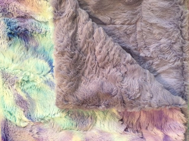 Blanket: Luxe Cuddle Sorbet in Mermaid on Luxe Cuddle Marble Iris
