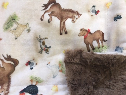 Luxe Cuddle Barn Buddies in Snow on Luxe Cuddle Marble Cocoa