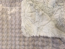 Load image into Gallery viewer, Embossed Houndstooth in Silver on Stella in Platinum