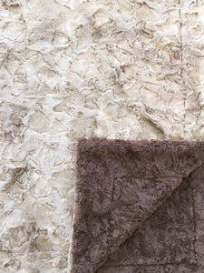 Luxe Cuddle Galaxy Oatmeal on Luxe Cuddle Marble Cocoa