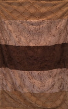 Load image into Gallery viewer, Luxe Cuddle Lattice in Sand, Heather Quartz, and Marble Cocoa Strip on Luxe Cuddle Frost Chocolate