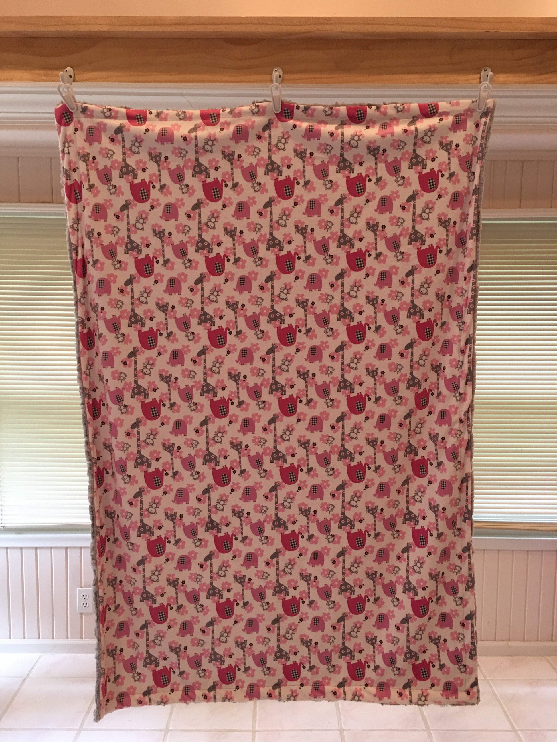 Jungle Dreams in Fuschia on Luxe Cuddle Silver Hide