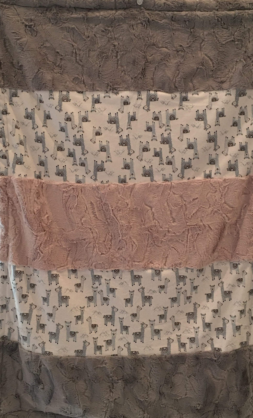 Strip Style Blanket: Alpacas in Stone Strip on Luxe Cuddle Silver Hide