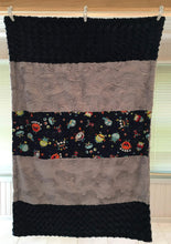 Load image into Gallery viewer, You Scared Me in Navy with Silver Hide and Navy Rosette Strip on Silver Hide