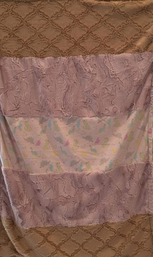 Dinostars, Luxe Cuddle Lattice In Sand, and Rosewater Hide Strip on Luxe Cuddle Heather Quartz Hide