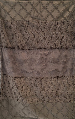 Luxe Cuddle Lattice in Silver, Frosted Tip Silver Bella, Hide in Silver Strip on Luxe Cuddle Hide in Silver