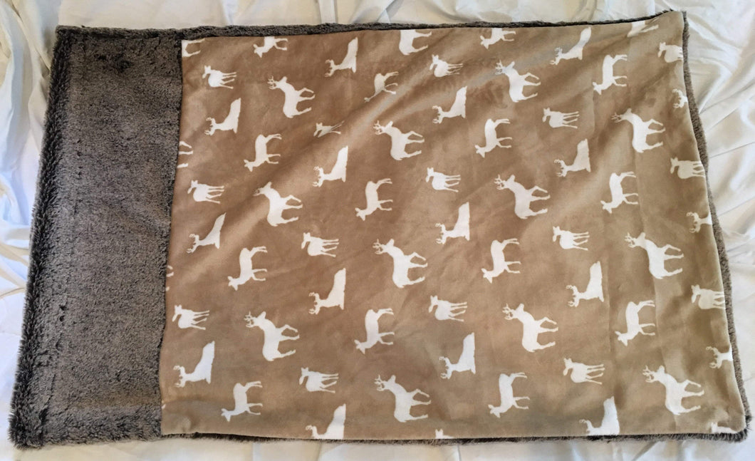 Luxe Cuddle Deer to Me in Sand Pillowcase with Luxe Cuddle Frost Chocolate Frost Trim and Back