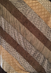 Signature Blanket: Bella, Hide and Lattice Signature Throw on Bella Tip Dyed Creme