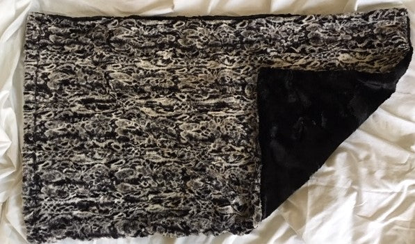 Pillowcase with Spot Leopard in Black on Caviar Hide