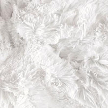 Load image into Gallery viewer, Blanket: Wildcat Bengal on Shaggy White