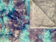 Load image into Gallery viewer, Blanket: Luxe Cuddle Sorbet in Mystic on Luxe Cuddle Marble Iris