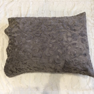 Dynasty in Oyster Pillowcase